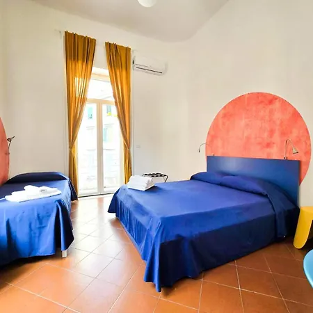 Bed & Breakfast Il Follaro Naples